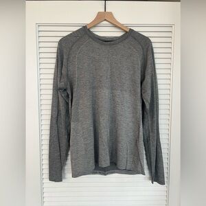Men’s Lululemon Long Sleeve Shirt